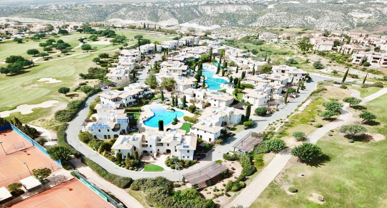 2 Bedroom Apartment Chloe With Communal Pool, Aphrodite Hills Resort Kuklia Zewnętrze zdjęcie